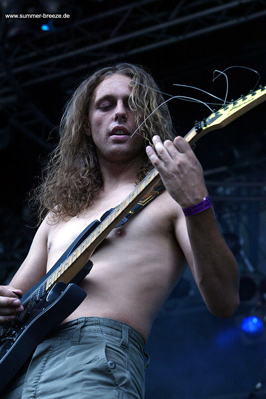 Bild eines Mitglieds der Band Final Breath beim Live Auftritt auf dem Summer Breeze 2003.